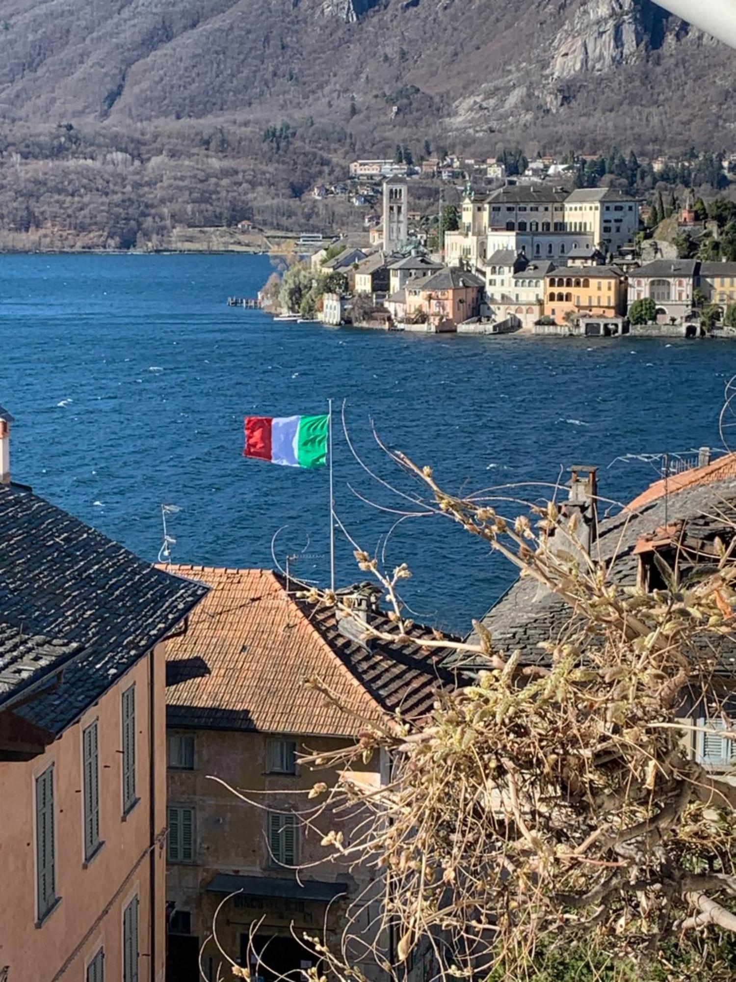 -Ortaflats- Appartamento Gli Archi Orta San Giulio Extérieur photo